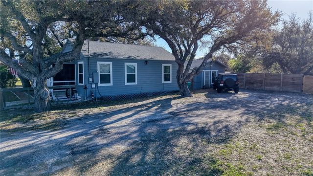119 N Avenue A Ave N, Aransas Pass, TX 78336
