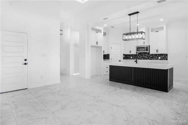 4021 Carol Lane, Edinburg, TX 78542