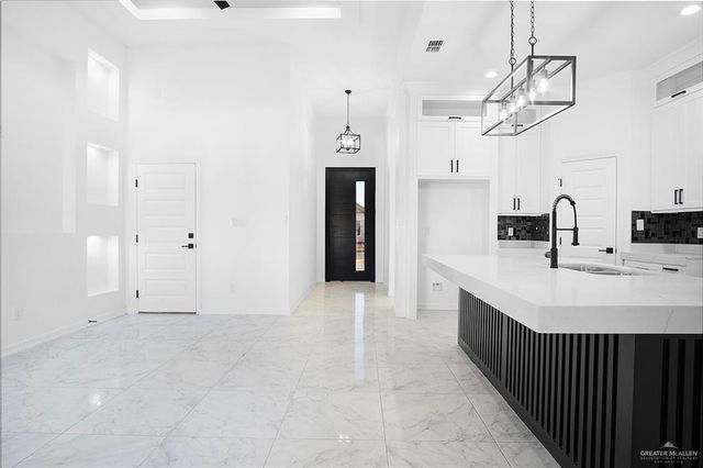 4021 Carol Lane, Edinburg, TX 78542