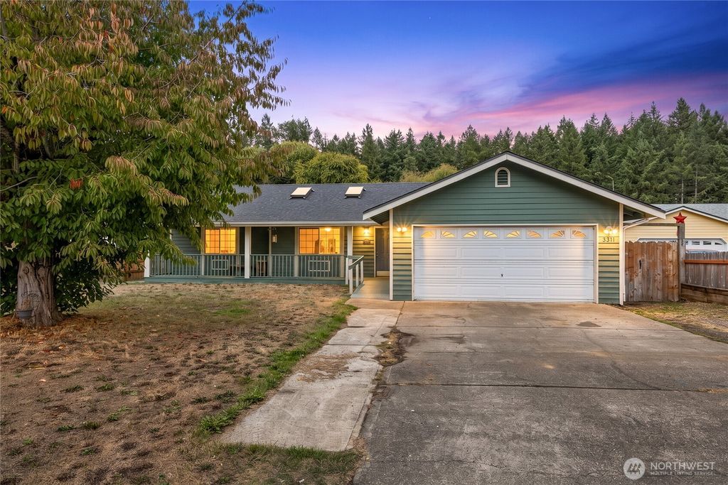 3511 248th Street Ct E, Spanaway, WA 98387
