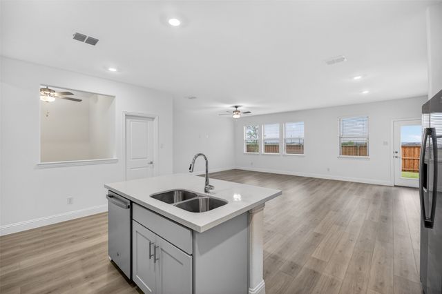 1416 Mustang Canyon Drive, Haslet, TX 76052