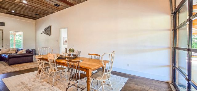 418529 E 1110 Road, Checotah, OK 74426