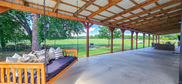 418529 E 1110 Road, Checotah, OK 74426
