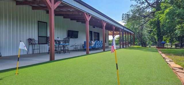 418529 E 1110 Road, Checotah, OK 74426
