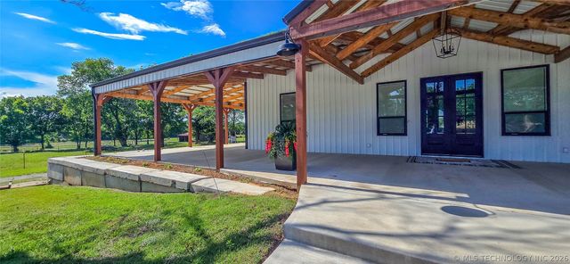 418529 E 1110 Road, Checotah, OK 74426