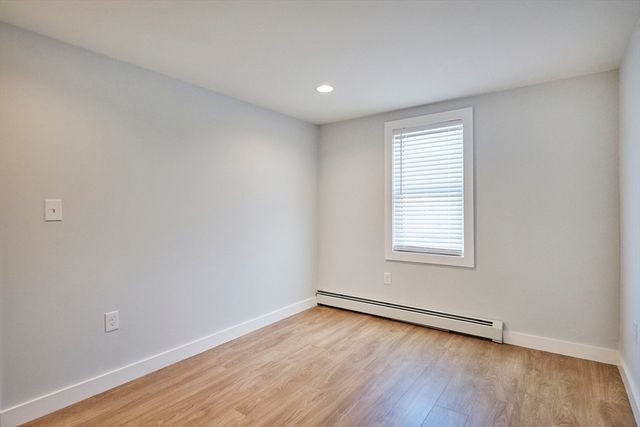 76 Railroad Ave 1, Salisbury, MA 01952