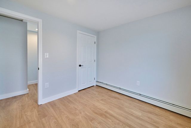 76 Railroad Ave 1, Salisbury, MA 01952