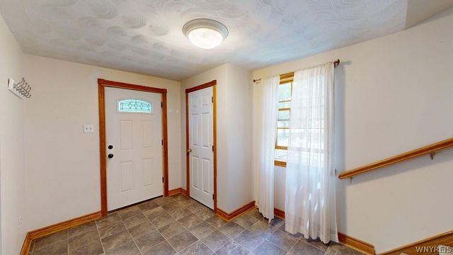 225 North 4th Street, Lewiston, NY 14092