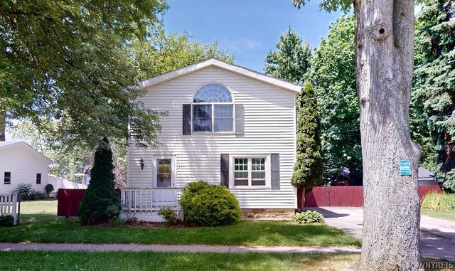 225 North 4th Street, Lewiston, NY 14092