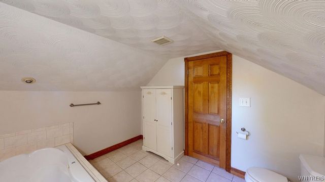 225 North 4th Street, Lewiston, NY 14092