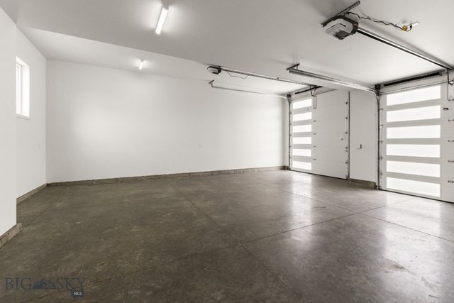 2987 S 31st Avenue, Bozeman, MT 59718