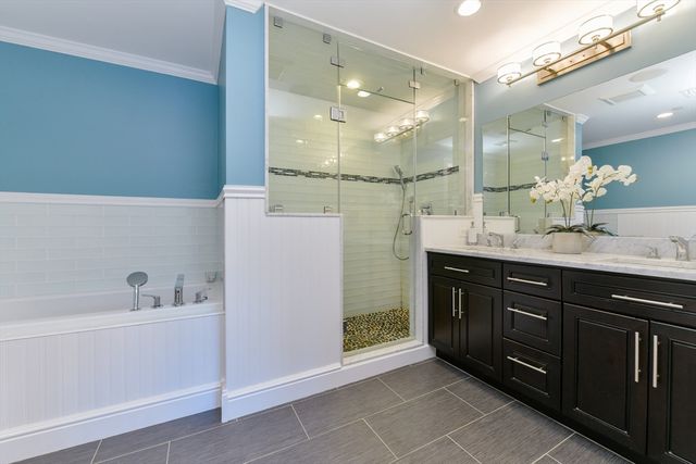 350 W Broadway 10, Boston, MA 02127