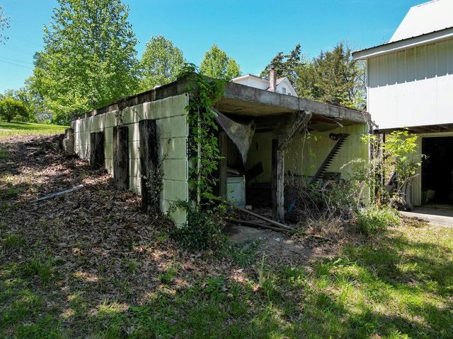 10506 CR LIV 229 Road, Chillicothe, MO 64601