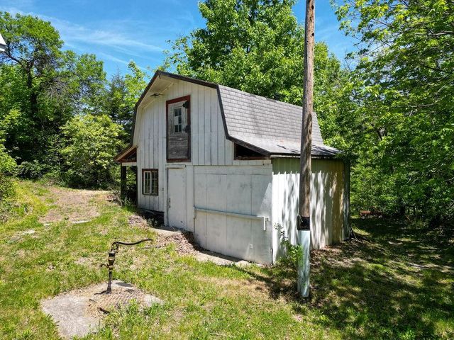 10506 CR LIV 229 Road, Chillicothe, MO 64601