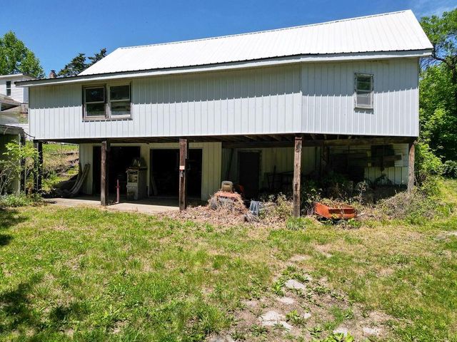10506 CR LIV 229 Road, Chillicothe, MO 64601