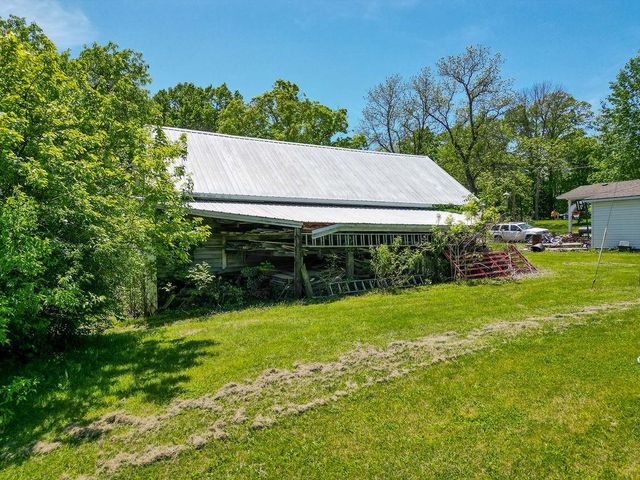 10506 CR LIV 229 Road, Chillicothe, MO 64601