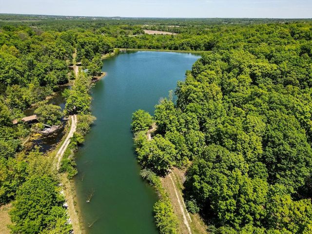 10506 CR LIV 229 Road, Chillicothe, MO 64601