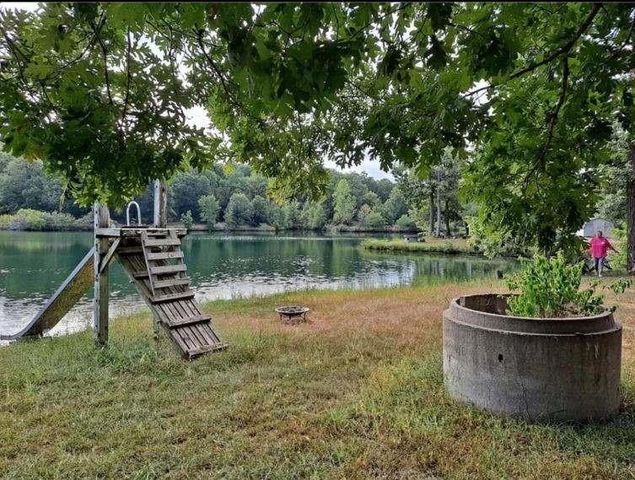 10506 CR LIV 229 Road, Chillicothe, MO 64601