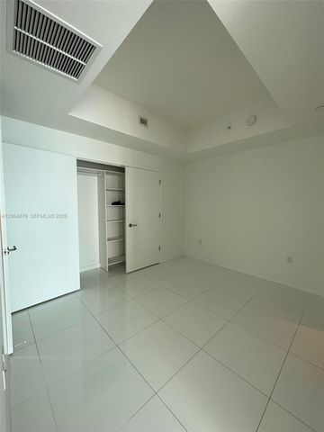 851 NE 1st Avenue 4006, Miami, FL 33132
