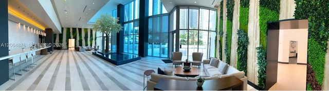851 NE 1st Avenue 4006, Miami, FL 33132