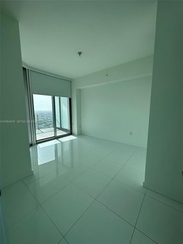 851 NE 1st Avenue 4006, Miami, FL 33132