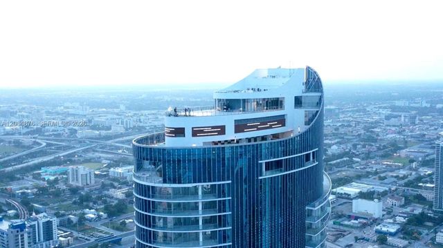 851 NE 1st Avenue 4006, Miami, FL 33132
