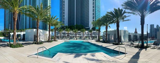 851 NE 1st Avenue 4006, Miami, FL 33132