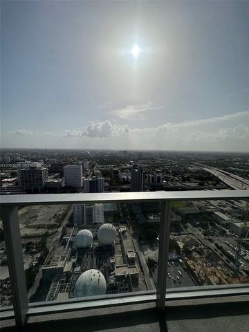 851 NE 1st Avenue 4006, Miami, FL 33132