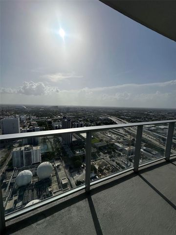 851 NE 1st Avenue 4006, Miami, FL 33132