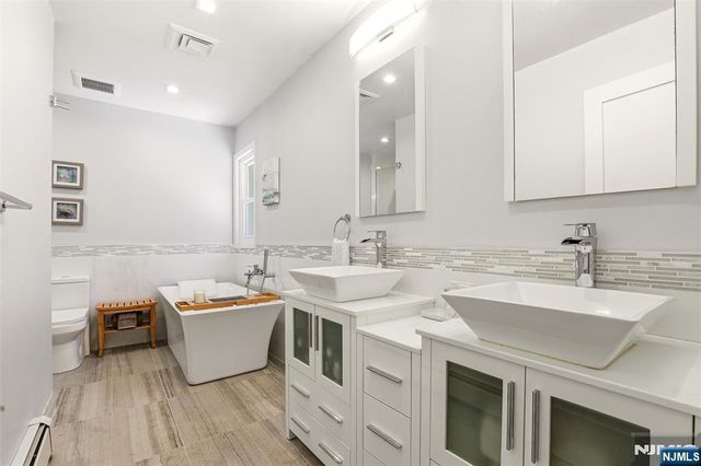 469 White Birch Drive, River Vale, NJ 07675