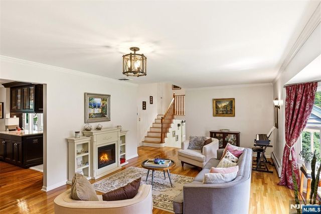 469 White Birch Drive, River Vale, NJ 07675