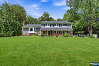 469 White Birch Drive, River Vale, NJ 07675