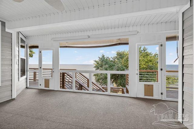 1106 Oyster Bay Dr, Milton, FL 32583