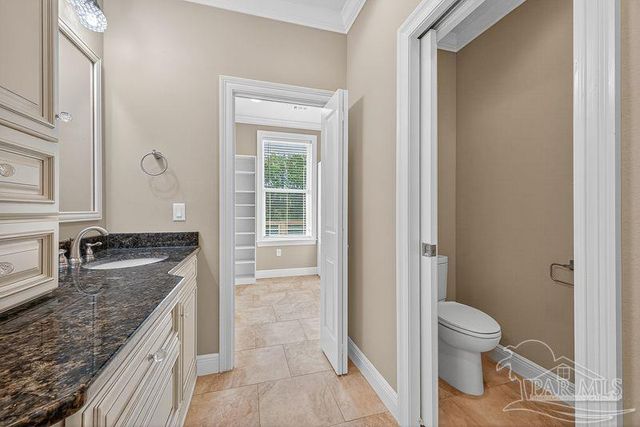 1106 Oyster Bay Dr, Milton, FL 32583