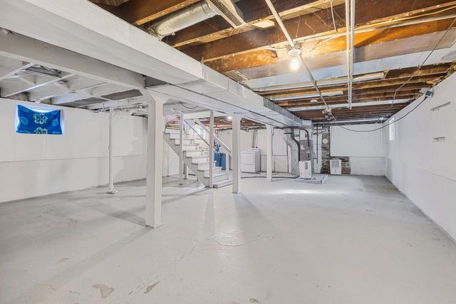 2105 E Johnson Street, Madison, WI 53704