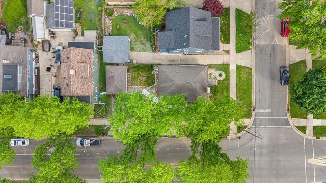 2105 E Johnson Street, Madison, WI 53704