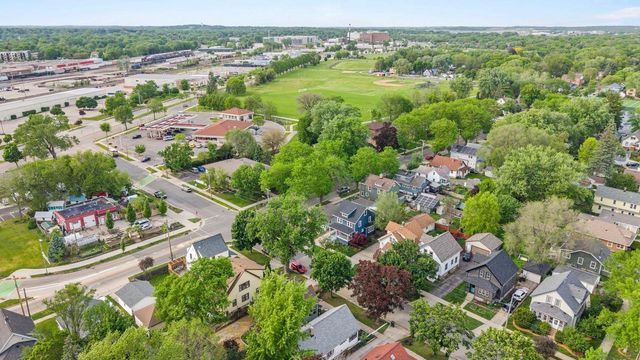 2105 E Johnson Street, Madison, WI 53704