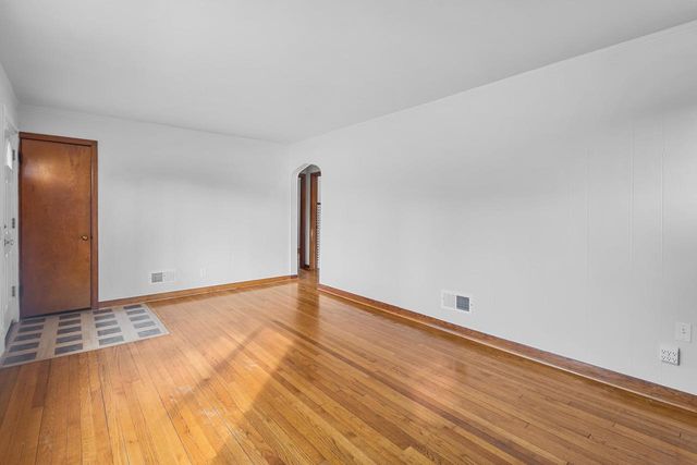 2105 E Johnson Street, Madison, WI 53704