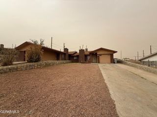 3911 Moonlight Avenue, El Paso, TX 79904