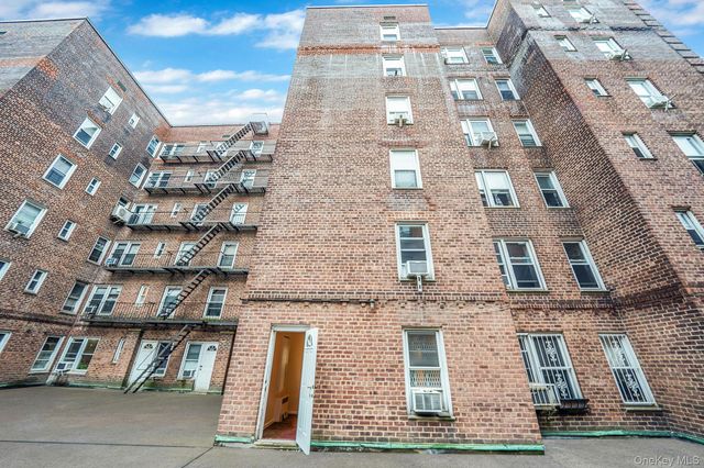 35-40 75th Street 1B, Jackson Heights, NY 11372