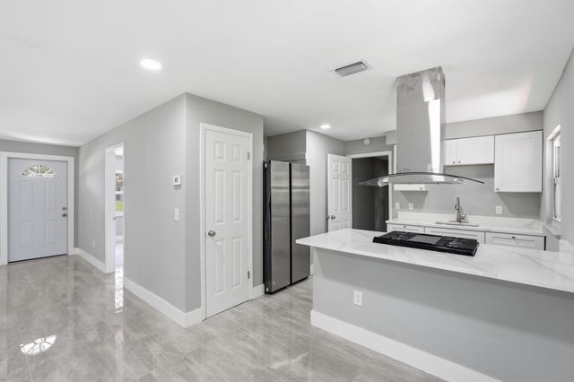 3000 Langston Drive, Fort Pierce, FL 34946