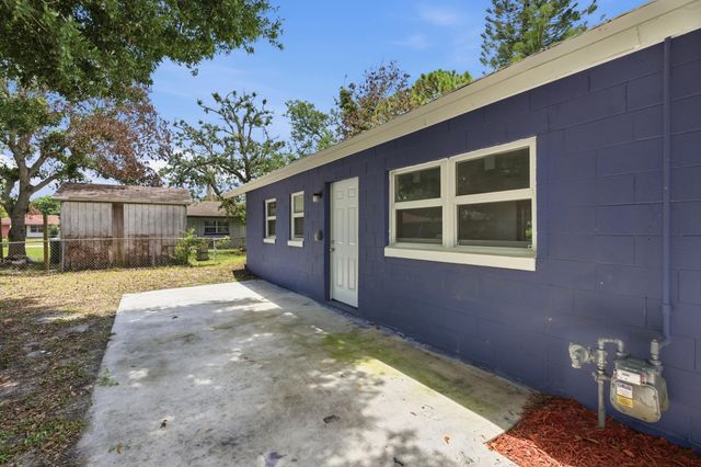 3000 Langston Drive, Fort Pierce, FL 34946