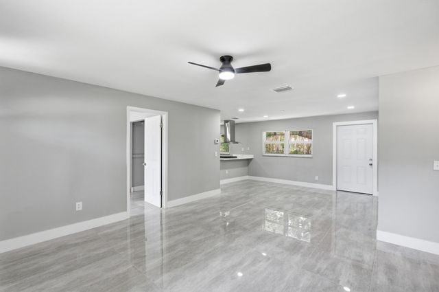 3000 Langston Drive, Fort Pierce, FL 34946