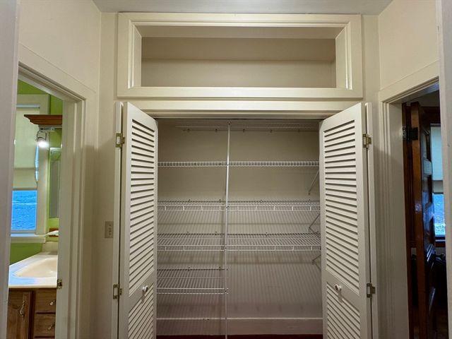 590 Cambridge St. 1, Boston, MA 02134