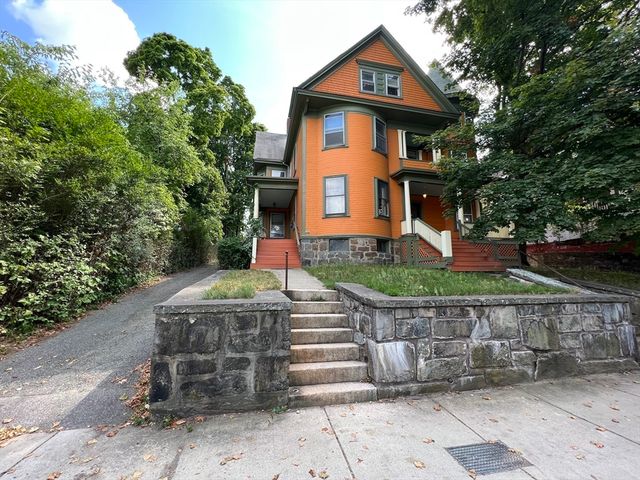 590 Cambridge St. 1, Boston, MA 02134