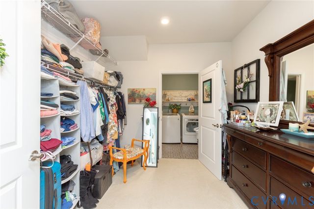 6800 Dales Pony Dr, Moseley, VA 23120