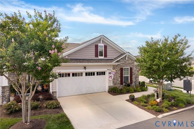 6800 Dales Pony Dr, Moseley, VA 23120