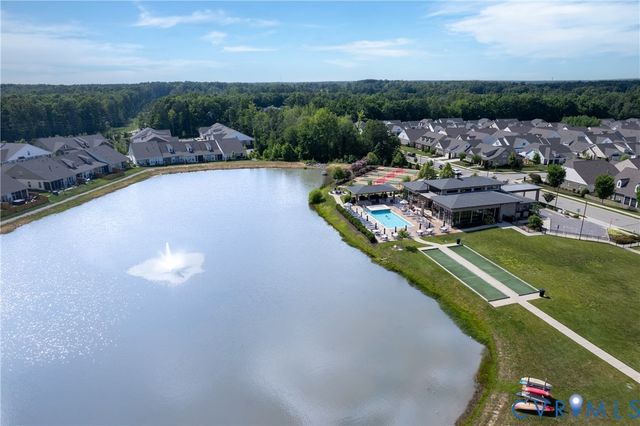 6800 Dales Pony Dr, Moseley, VA 23120