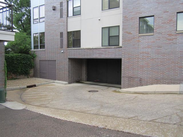 7601 Aldrich Avenue S 319, Richfield, MN 55423