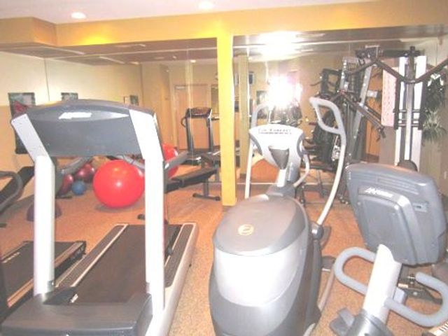 7601 Aldrich Avenue S 319, Richfield, MN 55423